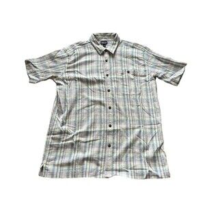 Patagonia Shirt Mens Size XL Pastel Seersucker Organic Cotton Button Up Camp